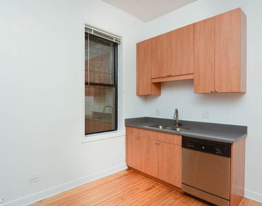 2134 W. Concord Place, Unit R-4 - Photo Thumbnail 3