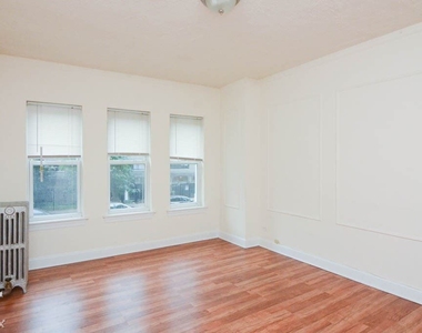 5417 N. Kenmore, Unit C102 - Photo Thumbnail 5