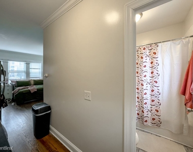 646 W. Roscoe, Unit S-4 - Photo Thumbnail 7