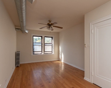 3323 N. Lakewood, Unit 5 - Photo Thumbnail 7