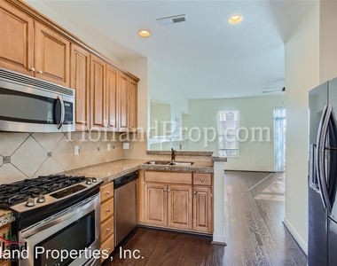 12838 Nw Clement Ln - Photo Thumbnail 8