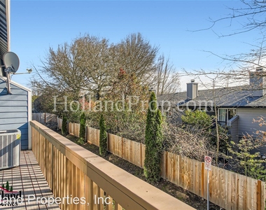 12838 Nw Clement Ln - Photo Thumbnail 25