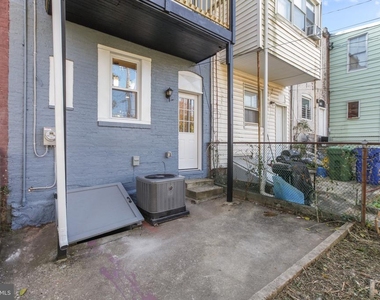 2712 W Mosher St - Photo Thumbnail 36