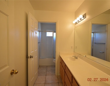 1309 Calle Montery Street - Photo Thumbnail 21