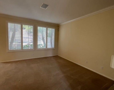 2989 West Canyon Avenue - Photo Thumbnail 21