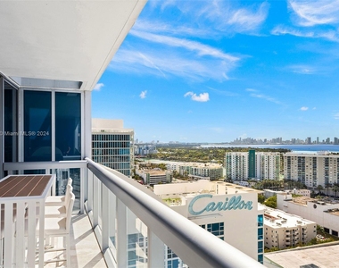 6899 Collins Ave - Photo Thumbnail 9