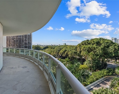 1643 Brickell Ave - Photo Thumbnail 28