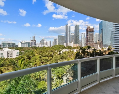 1643 Brickell Ave - Photo Thumbnail 27