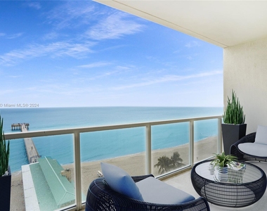 16699 Collins Ave Avail June 3rd - Photo Thumbnail 0