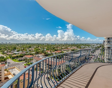 8877 Collins Avenue - Photo Thumbnail 16