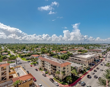 8877 Collins Avenue - Photo Thumbnail 18