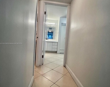 7135 Collins Ave - Photo Thumbnail 21