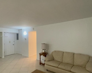 7135 Collins Ave - Photo Thumbnail 35