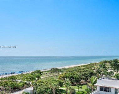 9341 Collins Ave - Photo Thumbnail 24