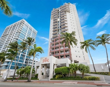 6767 Collins Ave - Photo Thumbnail 0