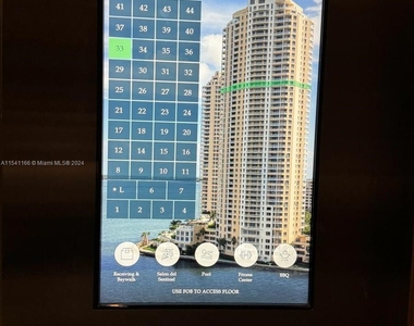 848 Brickell Key Dr - Photo Thumbnail 29