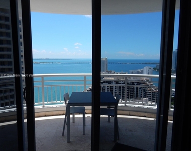 848 Brickell Key Dr - Photo Thumbnail 9