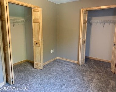 1404 Coventry Ln #1-4/1428 Coventry Ln #1-4 - Photo Thumbnail 11