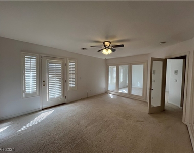 2064 Jupiter Hills Lane - Photo Thumbnail 32