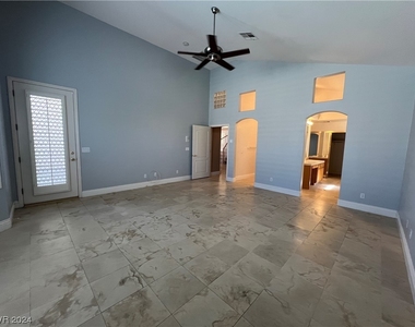 2064 Jupiter Hills Lane - Photo Thumbnail 23