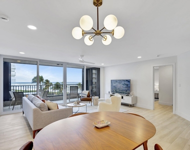 450 Ocean Drive - Photo Thumbnail 9