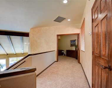 8941 Diamond Falls Drive - Photo Thumbnail 33