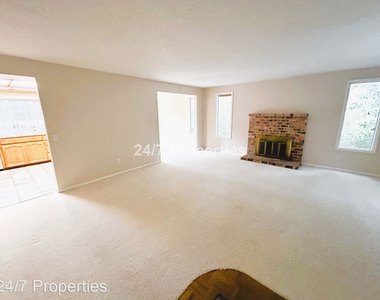 5808 Sw 59th Ct. - Photo Thumbnail 1