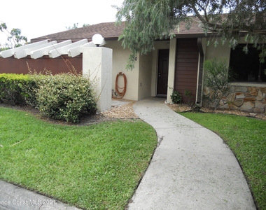 2130 Foxwood Drive - Photo Thumbnail 0