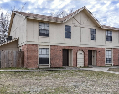 4506 Hunt Cir - Photo Thumbnail 1