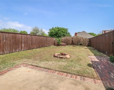 1125 Brittany Place - Photo Thumbnail 18