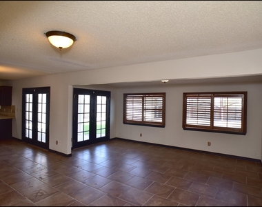 1159 Upper Canyon Place - Photo Thumbnail 12