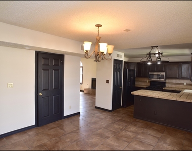 1159 Upper Canyon Place - Photo Thumbnail 15