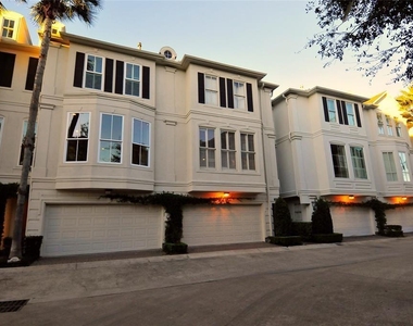 1912 Greenwich Place Drive - Photo Thumbnail 2