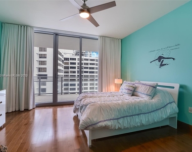 3535 S Ocean Dr - Photo Thumbnail 22