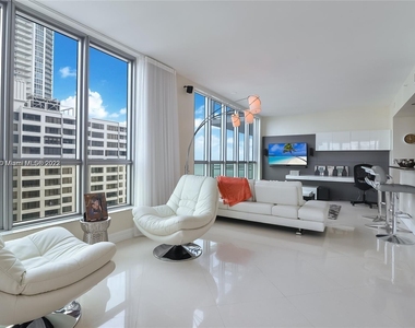 3535 S Ocean Dr - Photo Thumbnail 13