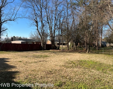 2208 Semmes Drive - Photo Thumbnail 2