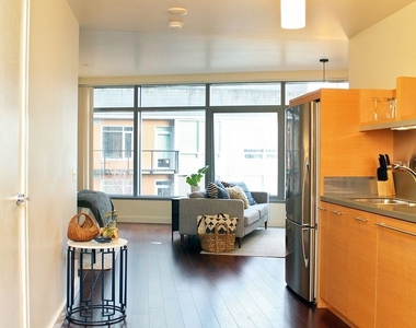 3601 S River Pkwy #607 - Photo Thumbnail 5