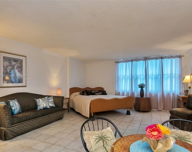 2501 S Ocean Dr - Photo Thumbnail 6