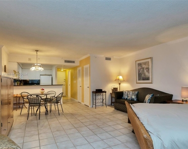 2501 S Ocean Dr - Photo Thumbnail 12