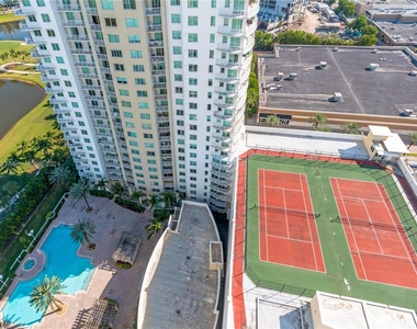 1745 E Hallandale Beach Blvd - Photo Thumbnail 1