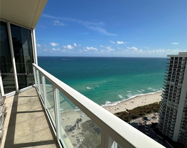 16699 Collins Ave - Photo Thumbnail 31