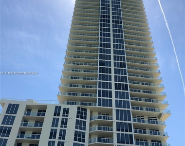 16699 Collins Ave - Photo Thumbnail 25