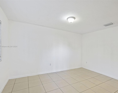 22721 Sw 88th Pl - Photo Thumbnail 3