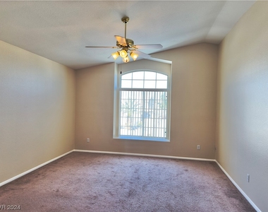 8105 Riviera Beach Drive - Photo Thumbnail 13