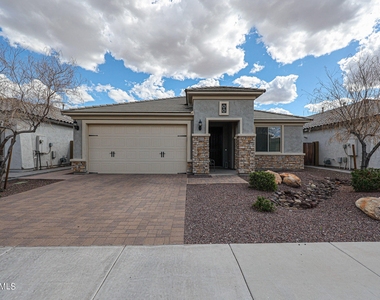 6511 W Madre Del Oro Drive - Photo Thumbnail 0