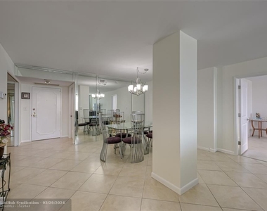 1010 S Ocean Blvd - Photo Thumbnail 19