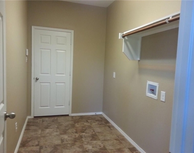 1616 Lake Way Drive - Photo Thumbnail 11