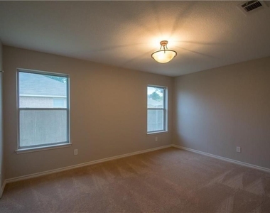 5308 Archer Drive - Photo Thumbnail 14