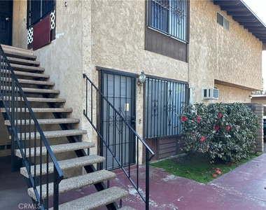 421 S Marguerita Avenue - Photo Thumbnail 2