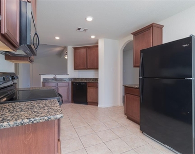 15310 Albert Oak Drive - Photo Thumbnail 7